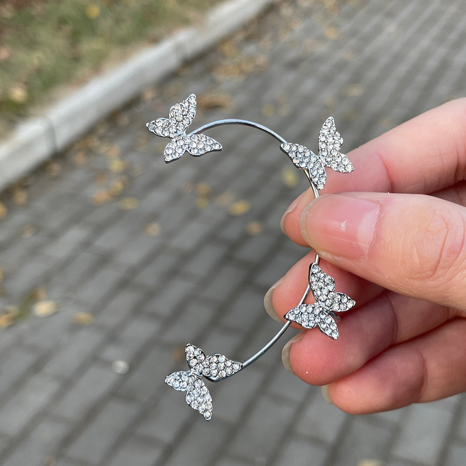 Shiny Crystal Butterfly Ear Cuff